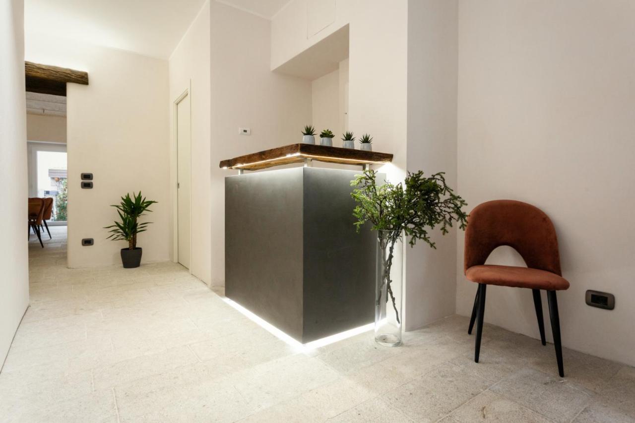 カステル・ディ・サングロ Garni Il Concale Bed & Breakfast エクステリア 写真